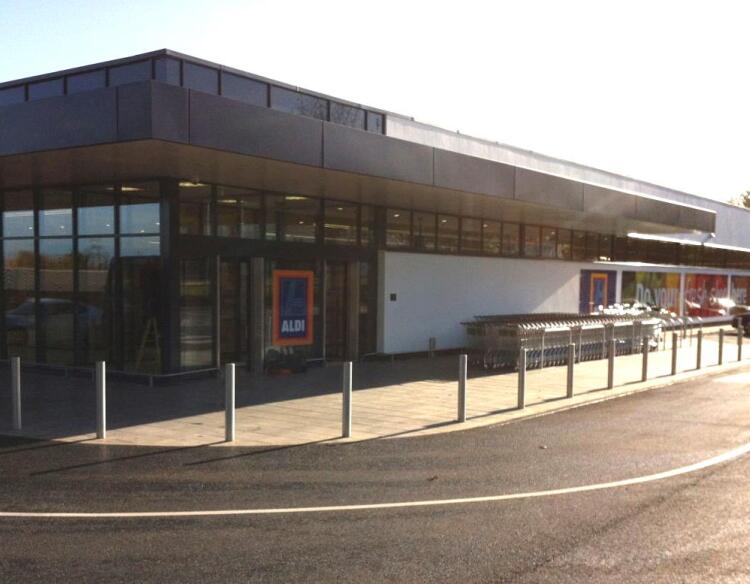 Redbourne Road, Hemel Hempstead Makes 10. Entran Ltd